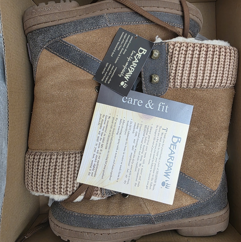 BearPaw Tan and Gray Knit Boots